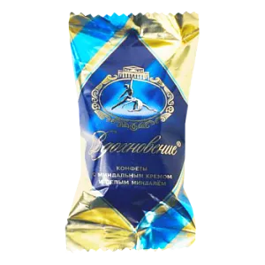 Конфета Вдохновение с миндальным кремом и целым минладем